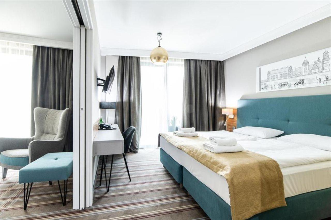 Hotel Perfect Краків Екстер'єр фото