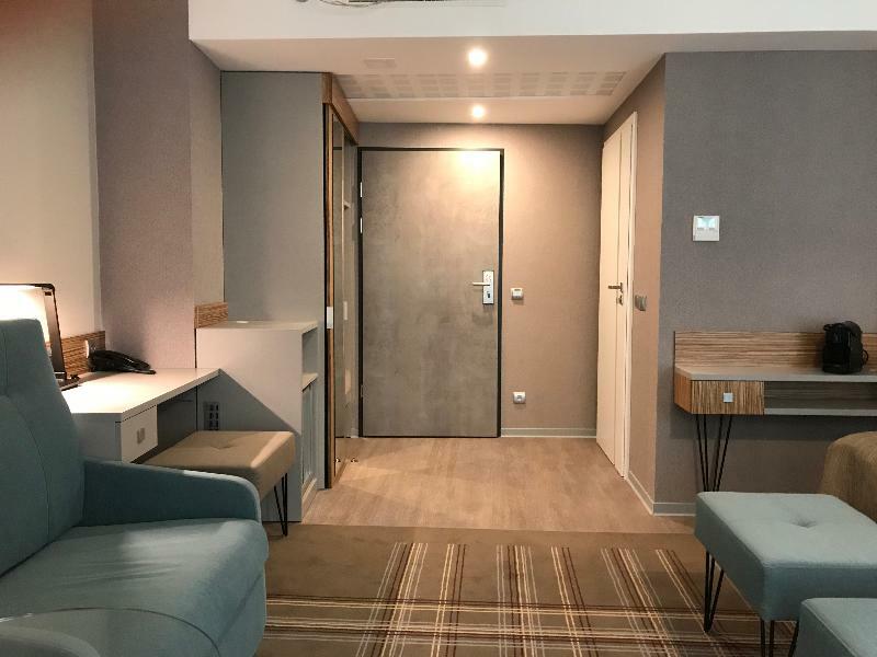Hotel Perfect Краків Екстер'єр фото