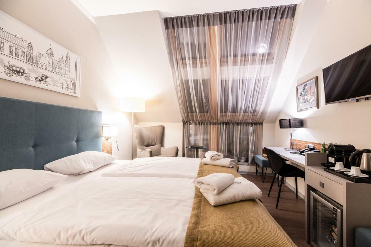 Hotel Perfect Краків Екстер'єр фото