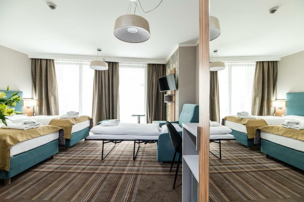 Hotel Perfect Краків Екстер'єр фото